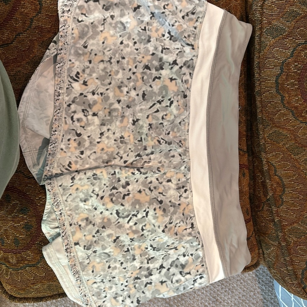 Lululemon Groovy Run Shorts